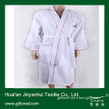 Cotton Waffle Bathrobe Towel with Solid White Color Bathrobe Cheap (Y098)